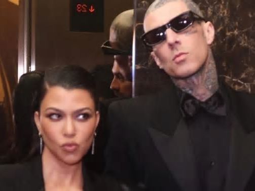 Así de grande está el bebé de Kourtney Kardashian y Travis Barker