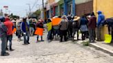 Protestan trabajadores de invernadero chino en Tepanco, exigen mejores salarios - Puebla