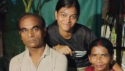 From slums to CA Amita: How this tea seller’s daughter made her dreams come true