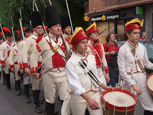 José María Pou en Getafe y Kiti Mánver en Pinto compiten con la vuelta a la Guerra de la Independencia en Leganés