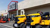 Tractor Supply (TSCO) Retains Market Niche: Should You Invest?