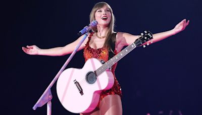Taylor Swift faz primeiro show da The Eras Tour após lançar TTPD