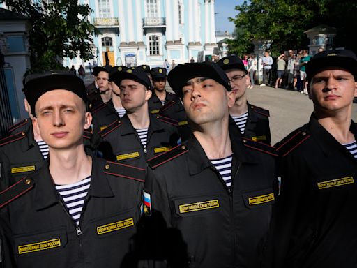 Russia Scraping Bottom of Manpower Barrel, Deploying ‘Dad’s Army’ of Pensioners, Plus Teenage Draftees, To Counter Ukraine's Invasion