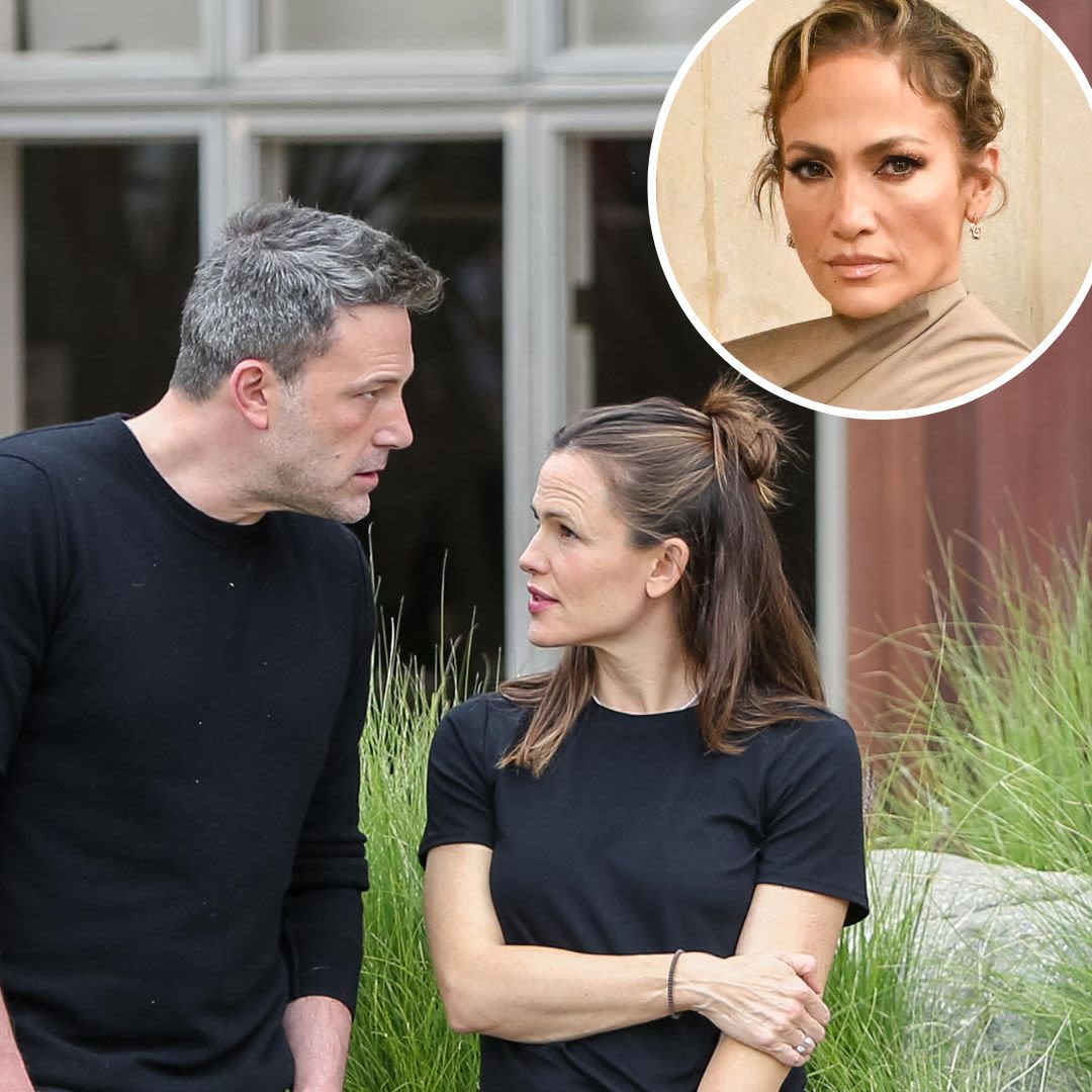 J. Lo ‘Predicting’ Ben Affleck and Jennifer Garner ‘Are Going to Get Back Together’ Amid Divorce