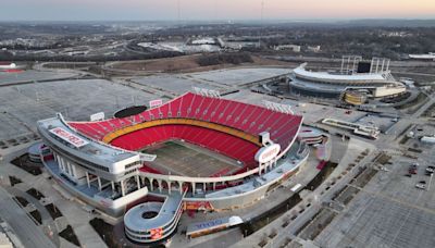 Kansas bill to lure Chiefs, Royals doesn't see vote