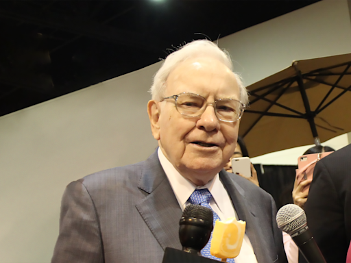 Every Stock Warren Buffett Bought Over the Last 12 Months, Ranked From Best to Worst | The Motley Fool