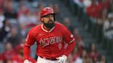 Angels' Rendon lands on IL with strained hamstring