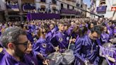 La tamborrada de Calanda rompe el silencio en la Semana Santa más tradicional