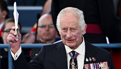 Charles III : ce nouveau coup de pression du roi sur Harry, et cela concerne Meghan Markle