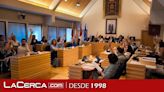 El Pleno aprueba por unanimidad el nombramiento exequo de la Policía Nacional y Ramón Serrano como "Ciudadano Ejemplar" 2024