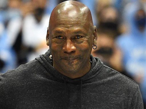 Michael Jordan Once Bagged $8.9M Paycheck in Lawsuit Verdict, Gave Away the Money to Chicago Charities