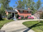 8223 Tuckerman Ln, Potomac MD 20854