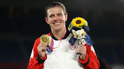 Christine Sinclair to retire at end of NWSL season