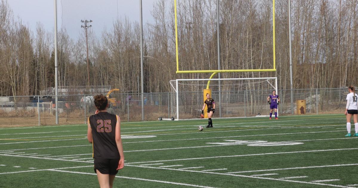 Lathrop girls soccer falls 2-0 to Colony