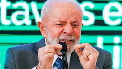 Lula lista feitos do governo, reafirma compromisso fiscal e diz que Brasil estava ‘em ruínas’