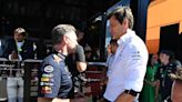 Horner: Wolff should focus on his own F1 problems, not “unavailable” Verstappen