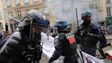 Decenas de detenidos y una docena de agentes heridos en las manifestaciones en Francia