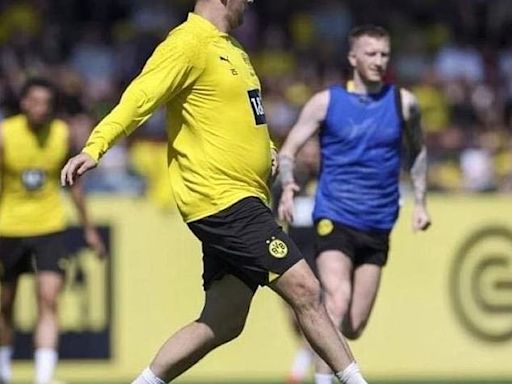 Borussia Dortmund star looks unrecognisable after dramatic weight loss