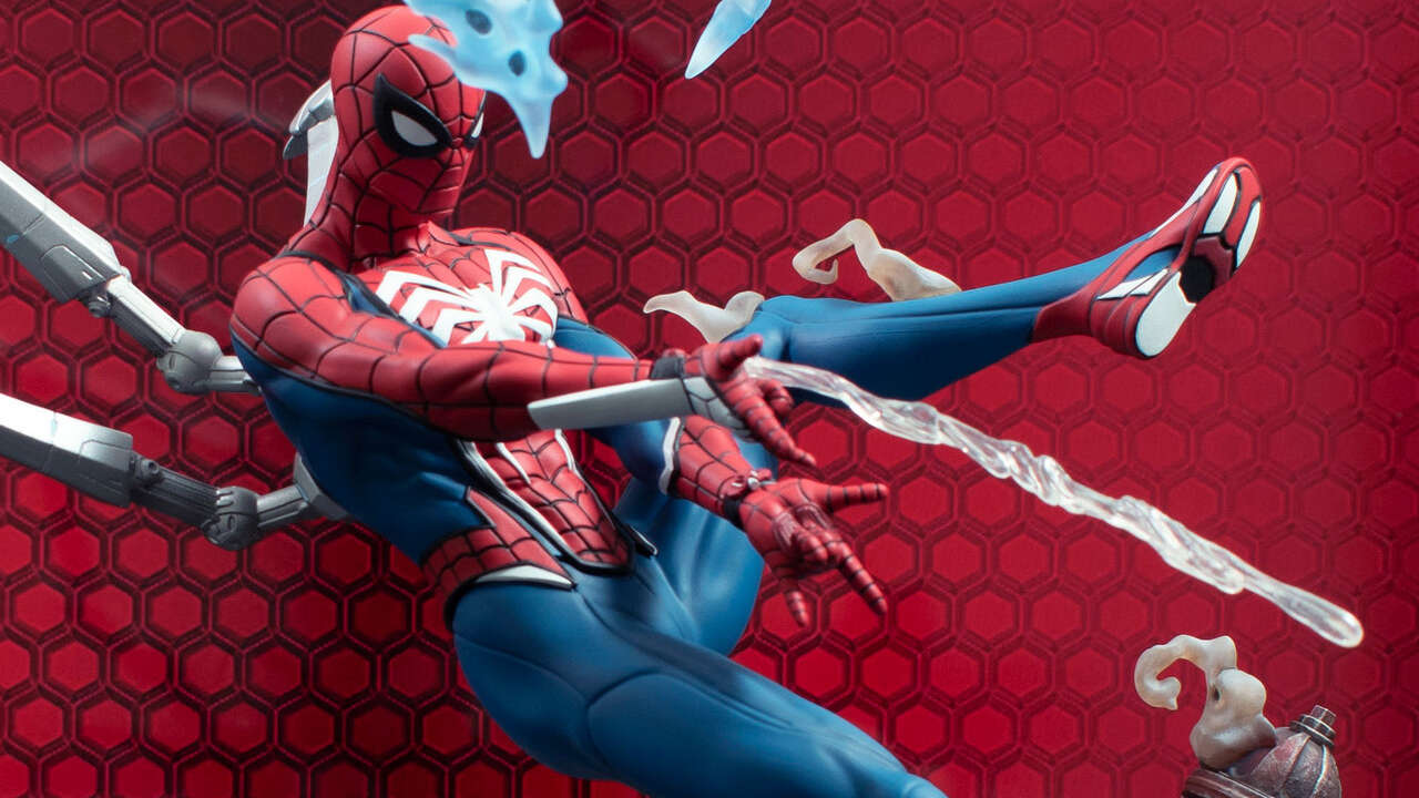 This New Spider-Man Statue Captures The Hero's Video Game Design