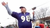 Tony Siragusa, who helped Ravens win Super Bowl, dies at 55