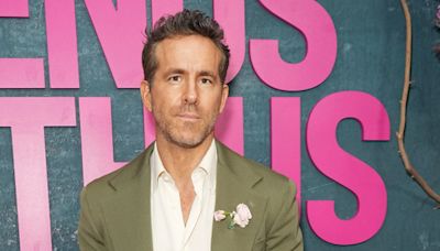 Ryan Reynolds quiere comprar un equipo galés de críquet