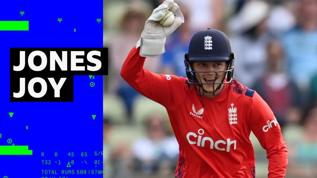 England v Pakistan T20: Amy Jones leads England to victory