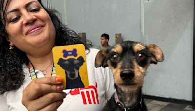 Perritos del Metro festejan a niños y niñas de CDMX en su día |FOTOS