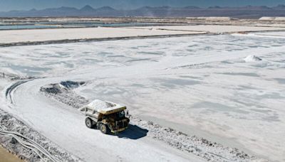 Der chinesische E-Auto-Hersteller BYD hängt von Chiles Lithium und der dortigen Regierung ab