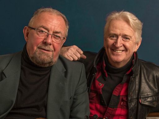 Aly Bain and Phil Cunningham to perform at Airdrie town hall