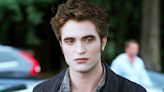 ‘Twilight’ Director Says Studio ‘Didn’t Believe’ Robert Pattinson Was Attractive Enough at First and Asked Her: ‘Can You Make...
