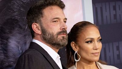 This Is Why Ben Affleck And Jennifer Lopez Are Reportedly Holding Off From Announcing Their 'Official Split'