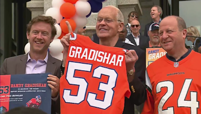 Denver celebrates Randy Gradishar Day, Broncos Hall of Famer gives speech at Colorado Capitol