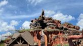 Videos show Disney World fans waiting hours in line to ride Splash Mountain on the day it closed