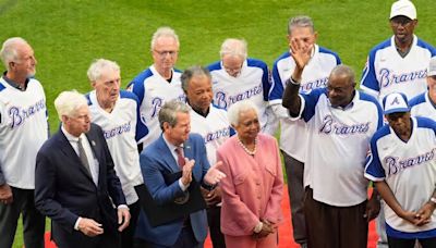 50 years after Hank Aaron's 715th homer, Hall of Fame announces statue, Postal Service unveils stamp