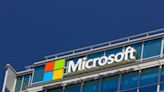 Forget Magnificent 7: Analysts are Talking About Microsoft Corporation (NASDAQ:MSFT) in ‘Big 10’ AI Stocks in 2024