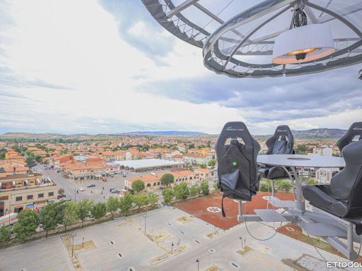 土耳其超刺激空中餐廳！懸吊40米高空吃飯 360度無遮蔽看紅河