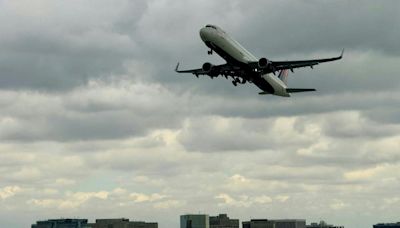 Airlines sue DOT over new rules requiring disclosure of fees | CNN Business