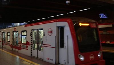 Metro reabre Línea 1 de estación Baquedano y toda la red vuelve a estar disponible tras cierres temporales por manifestaciones | Diario Financiero