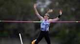 Two Hogs in finals of pole vault at World Championships