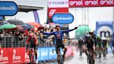As it happened - Victory for Groves and crashes aplenty on Giro d'Italia stage 5