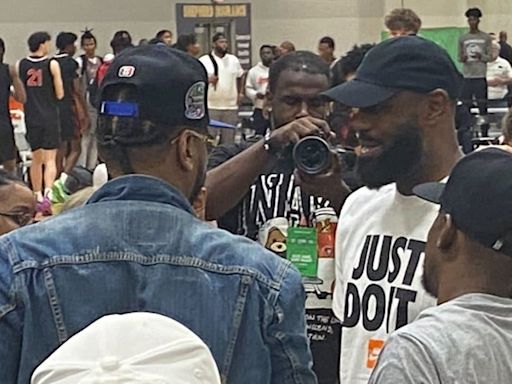 LeBron James And Carmelo Anthony Get Hyped Spectating Their Sons' Basketball Match - News18