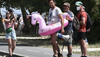 Mégabassines : après les manifestations "massives", les militants ne vont pas "s'arrêter"