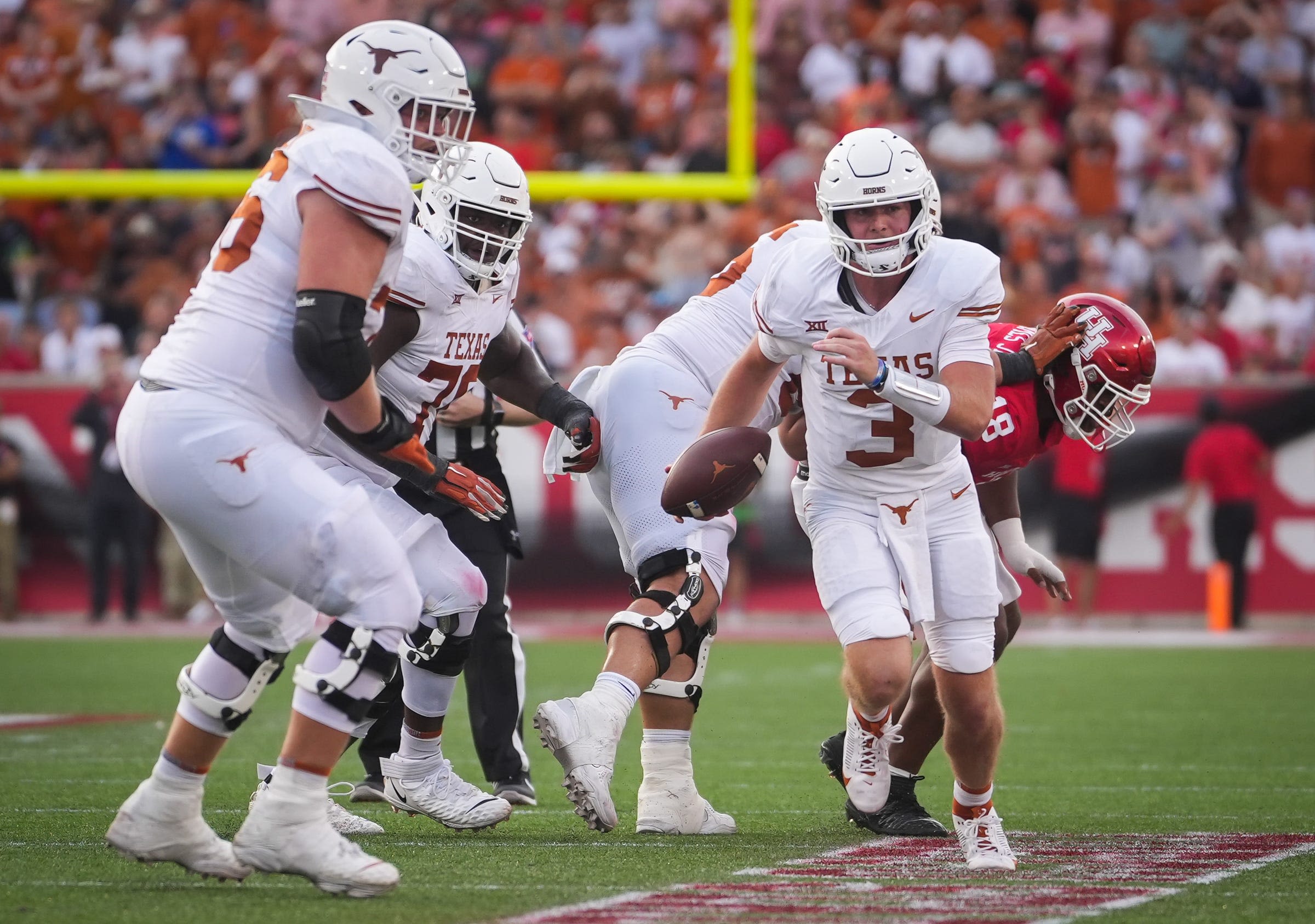 Saturday Blitz calls Texas a contender that will disappoint in 2024