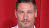 Dean Gaffney 'is looking for love on the dating app Hinge'