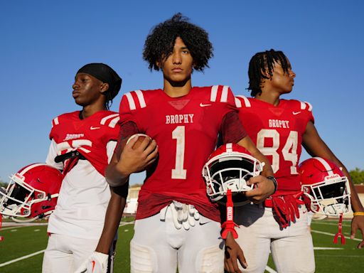 Sons of Larry Fitzgerald, Donovan McNabb, Darren Sharper on high school team together