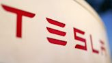 U.S. probes whether Tesla Autopilot recall did enough