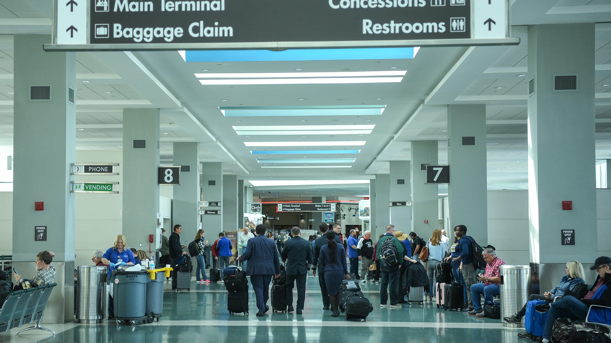 Knoxville Airport McGhee Tyson welcomes travelers to Knoxville