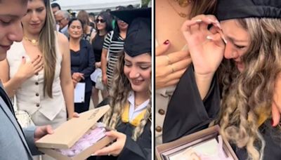 Estudiante mexicana se viraliza al recibir emotivo regalo de graduación que recuerda a sus padres fallecidos