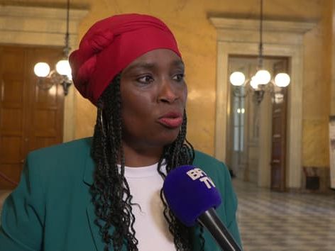 "Ça suffit": la députée LFI Rachel Kéké veut un drapeau palestinien "chaque mardi" à l'Assemblée