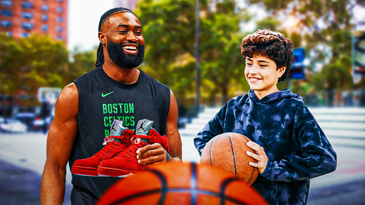 Celtics' Jaylen Brown gives shoes off his feet to fan at Rucker Park